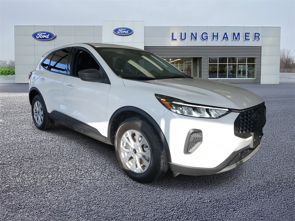 2025 Ford Escape Active's photo