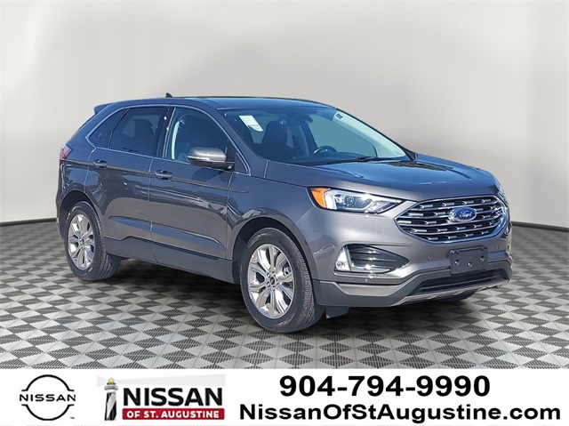 2024 Ford Edge Titanium's photo