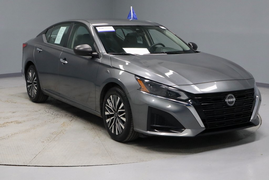 2024 Nissan Altima 2.5 SV FWD