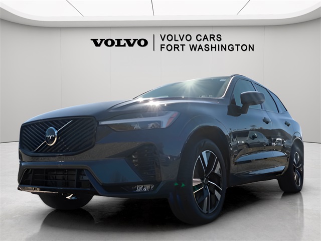 2026 Volvo XC60 Plus's photo