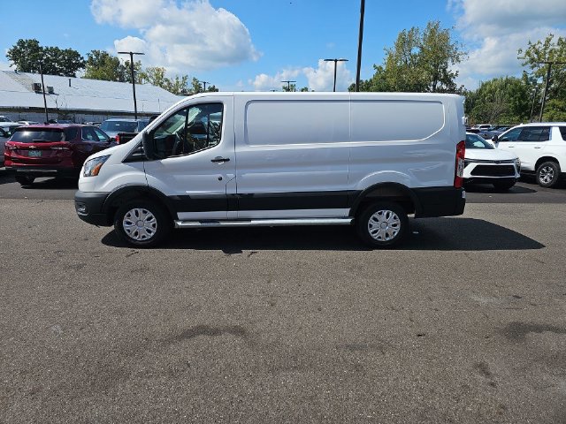 Oxford White 2025 Ford Transit Cargo Van Rear-Wheel Drive Automatic