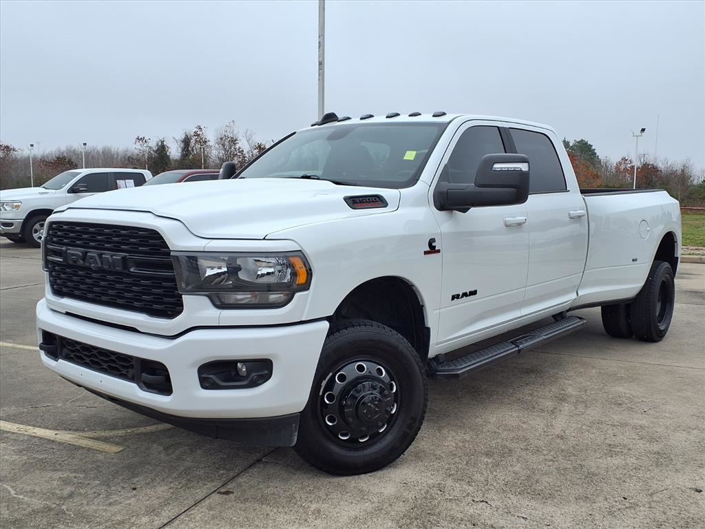 2024 RAM 3500 Big Horn Crew Cab LB DRW 4WD