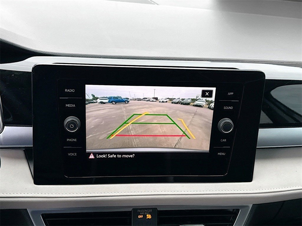 2025 Volkswagen Taos 1.5T SE Gray at DeMontrond Auto Country