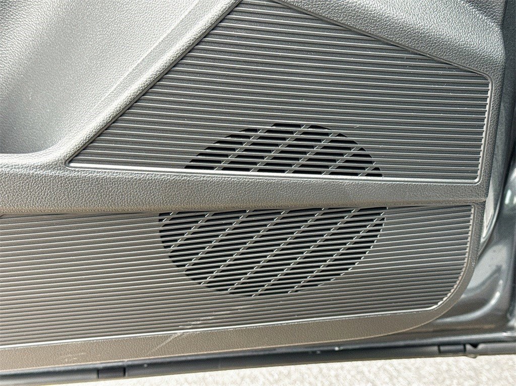 2025 Volkswagen Taos 1.5T SE Gray at DeMontrond Auto Country