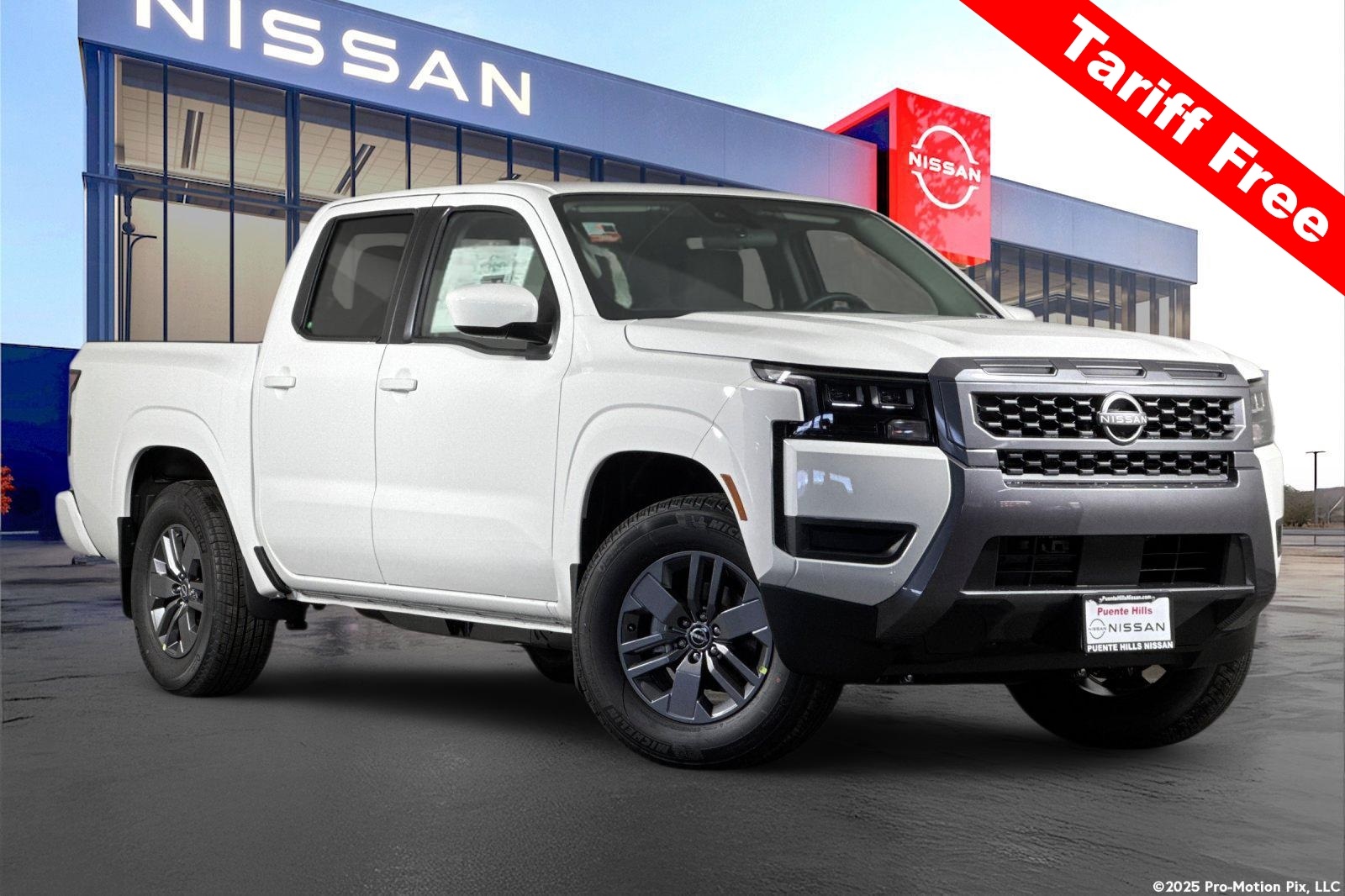 2026 Nissan Frontier SV's photo