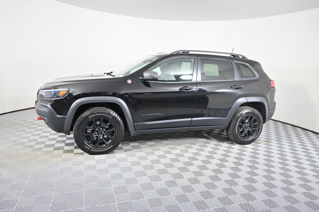 Used 2020 Jeep Cherokee Trailhawk with VIN 1C4PJMBX3LD627236 for sale in Forest Lake, Minnesota