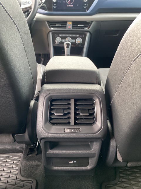 Used Car 2024 Volkswagen Taos  1.5t Se For Sale Under $25,000 In San Antonio, Texas