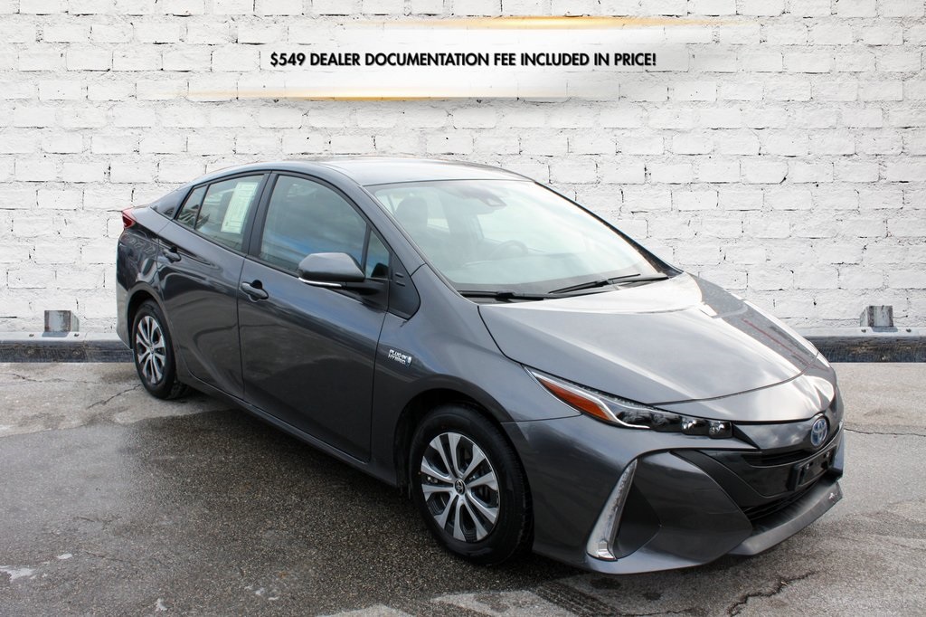 2021 Toyota Prius Prime XLE's photo
