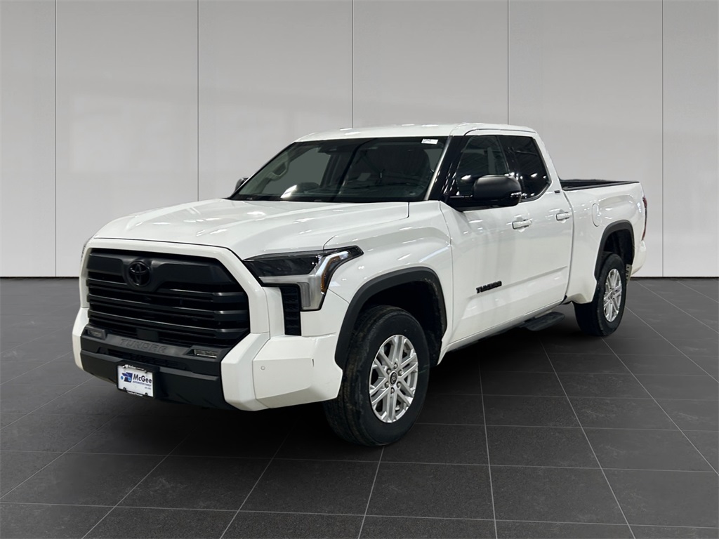 2022 Toyota Tundra SR5 Double Cab 4WD