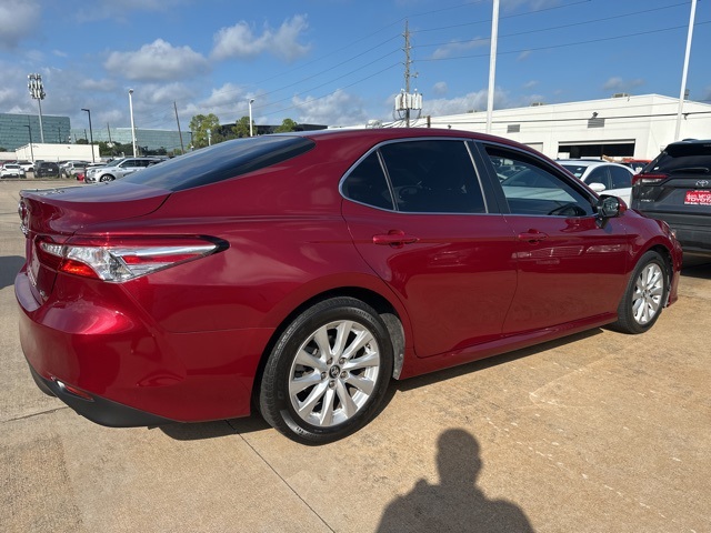 2018 Toyota Camry L Red at Autostrade