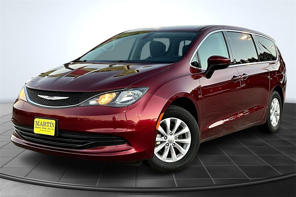 2017 Chrysler Pacifica Touring Red at AutoSavvy Houston Southwest