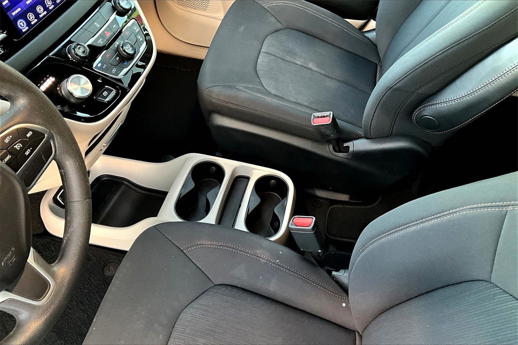 2017 Chrysler Pacifica Touring Red at AutoSavvy Houston Southwest