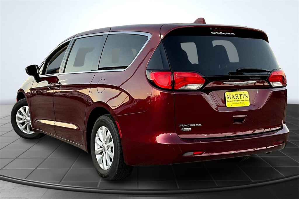 2017 Chrysler Pacifica Touring Red at AutoSavvy Houston Southwest