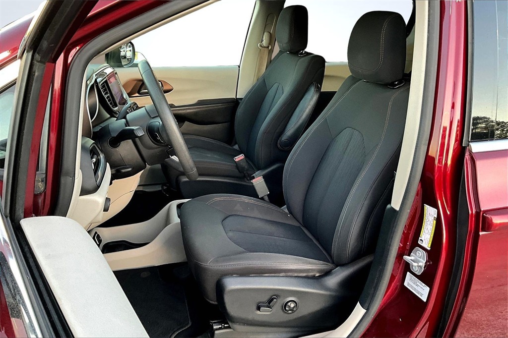 2017 Chrysler Pacifica Touring Red at AutoSavvy Houston Southwest