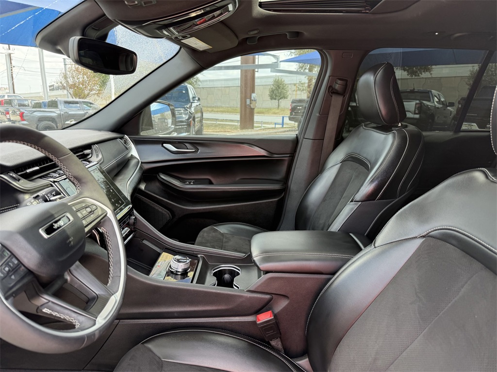 Used Car 2023 Jeep Grand Cherokee  Altitude X For Sale Under $35,000 In San Marcos, Texas