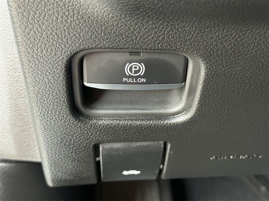 Used Car 2023 Jeep Grand Cherokee  Altitude X For Sale Under $35,000 In San Marcos, Texas