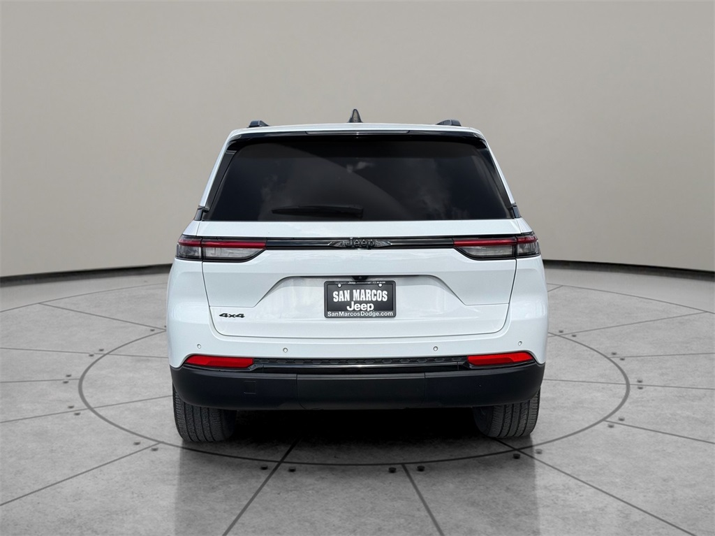 Used Car 2023 Jeep Grand Cherokee  Altitude X For Sale Under $35,000 In San Marcos, Texas