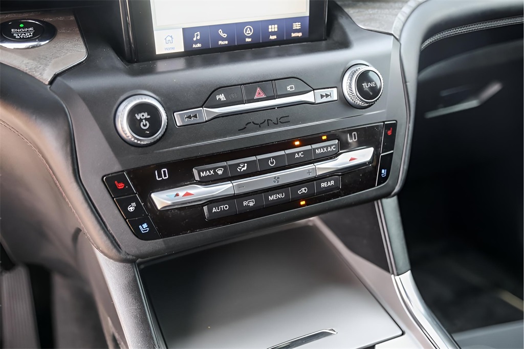 Used Car 2020 Ford Explorer  Platinum For Sale Under $25,000 In Austin, Texas