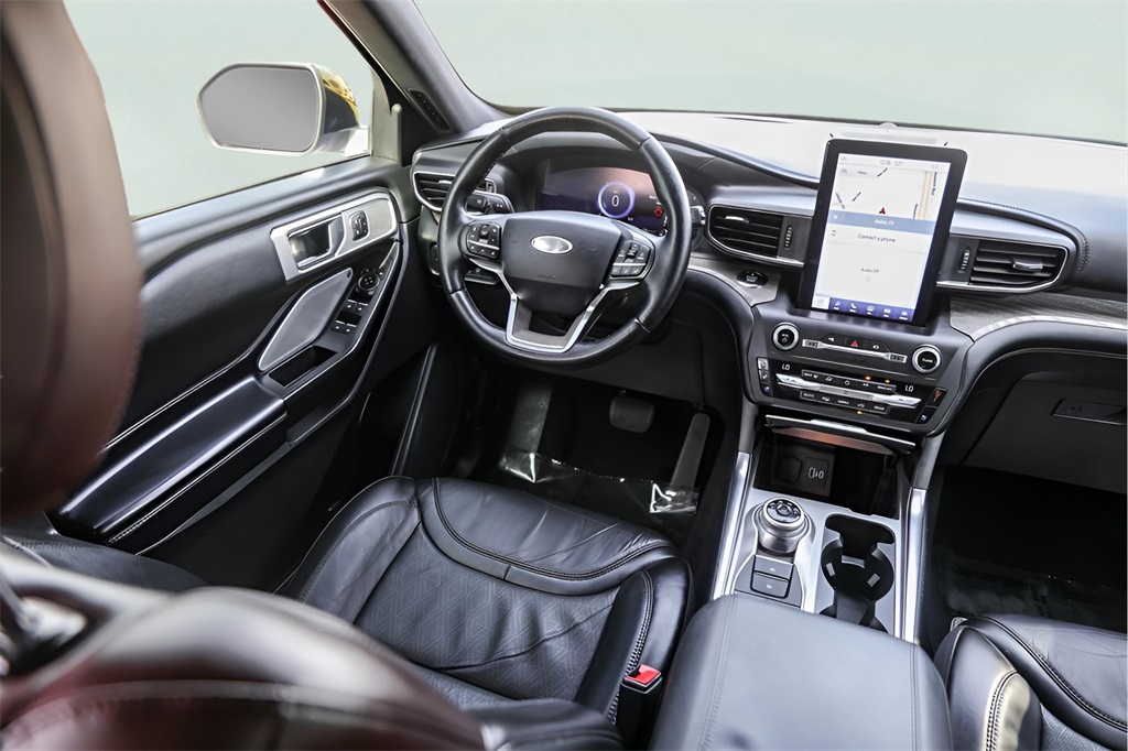 Used Car 2020 Ford Explorer  Platinum For Sale Under $25,000 In Austin, Texas