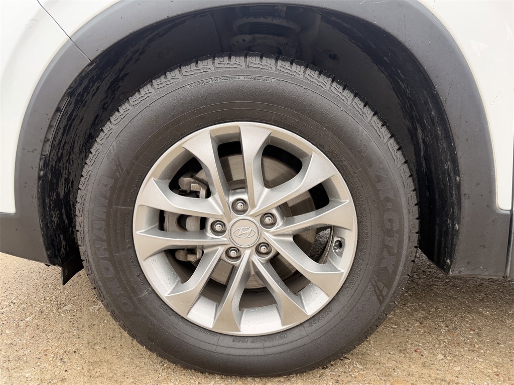 2019 Hyundai Santa Fe SE Gray at Baytown Hyundai