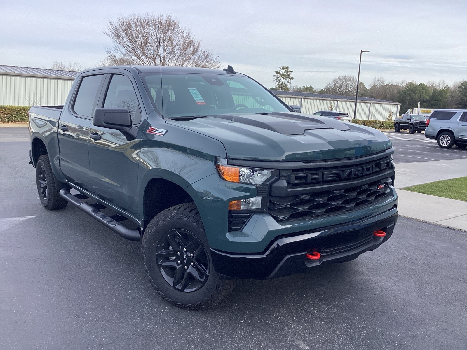 2026 Chevrolet Silverado 1500 Custom Trail Boss Crew Cab 4WD
