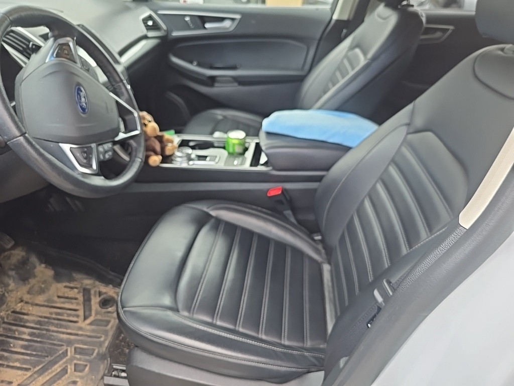 2019 Ford Edge