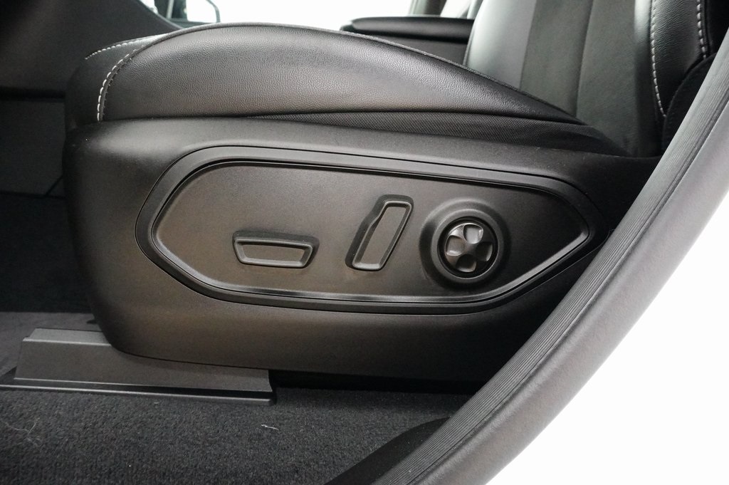 Used Car 2024 Jeep Grand Cherokee L  Altitude X For Sale Under $40,000 In Weatherford, Texas