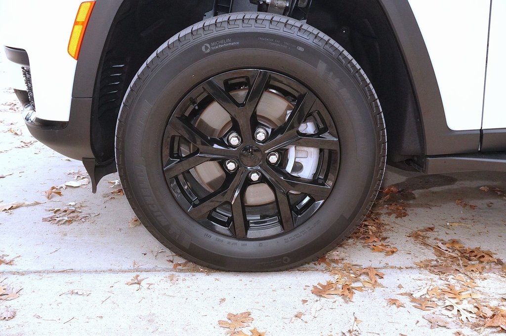 Used Car 2024 Jeep Grand Cherokee L  Altitude X For Sale Under $40,000 In Weatherford, Texas