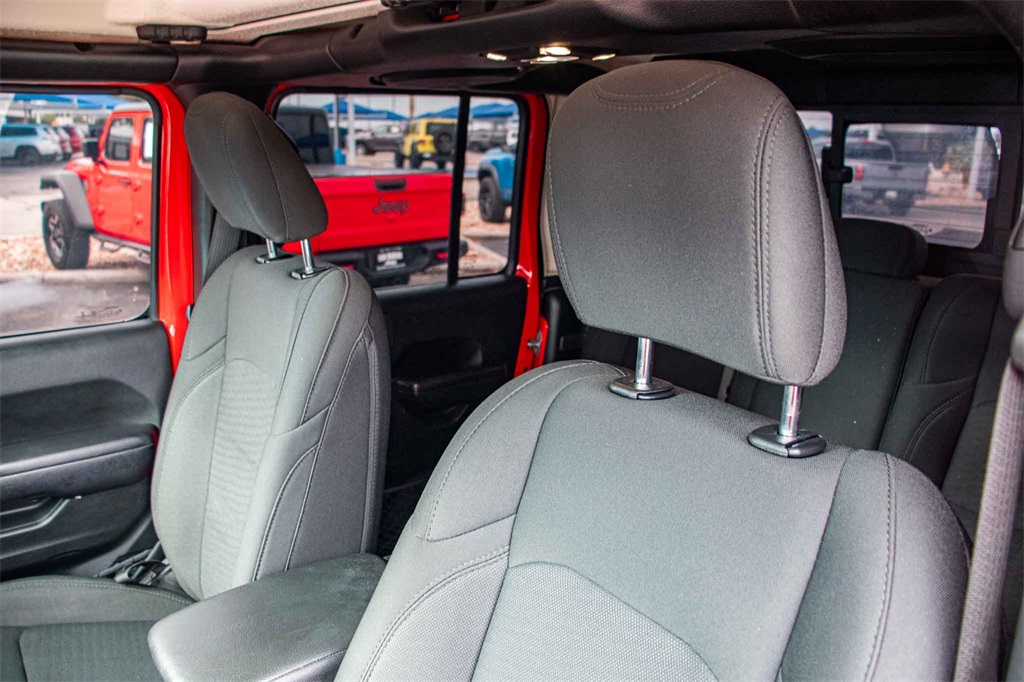 Used Car 2020 Jeep Gladiator  Sport For Sale Under $25,000 In San Marcos, Texas