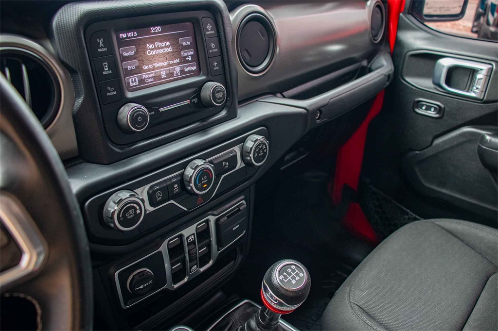 Used Car 2020 Jeep Gladiator  Sport For Sale Under $25,000 In San Marcos, Texas