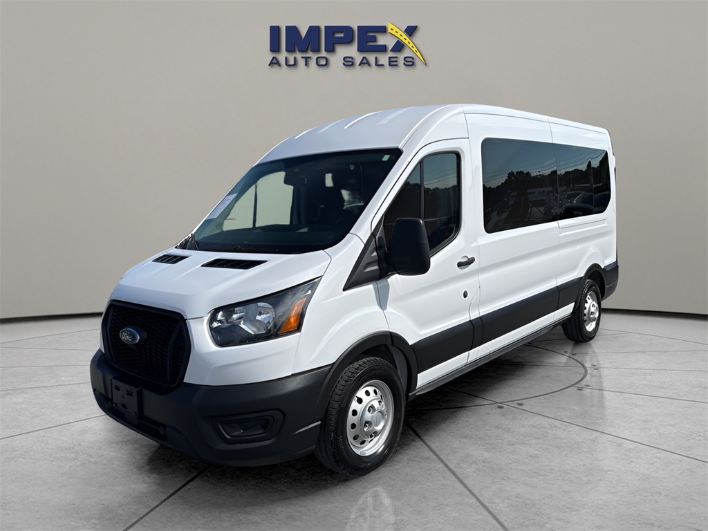 2023 Ford Transit-350 XL's photo