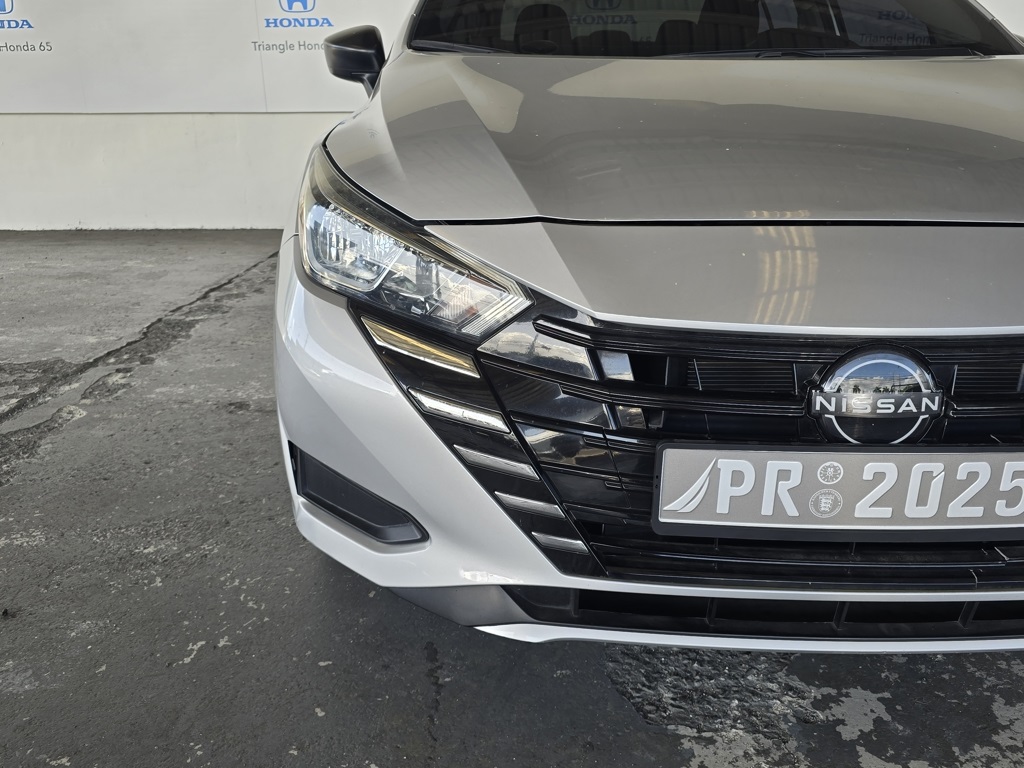 Thumbnail: 2023 Nissan Versa - 21