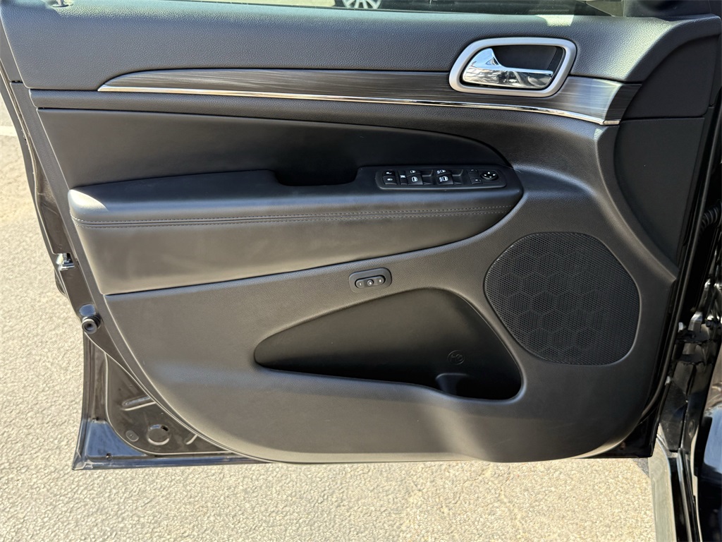 2021 Jeep Grand Cherokee Limited X Black at Mac Haik CDJR North Houston