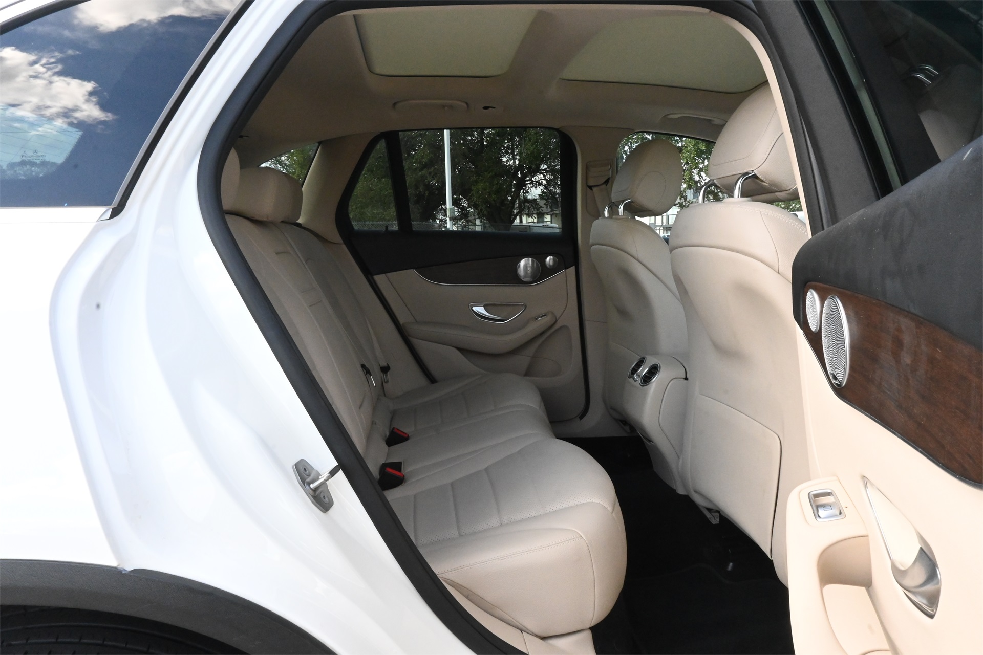 2020 Mercedes-Benz GLC GLC 300 White at Emmons Autoplex