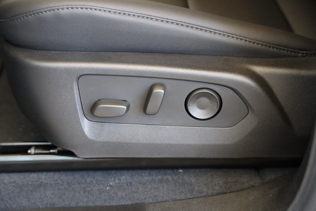 2025 Chevrolet Colorado Trail Boss White at Classic Chevrolet Galveston