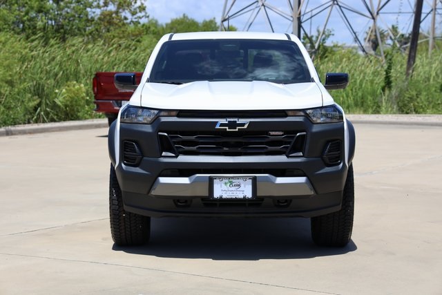 2025 Chevrolet Colorado Trail Boss White at Classic Chevrolet Galveston