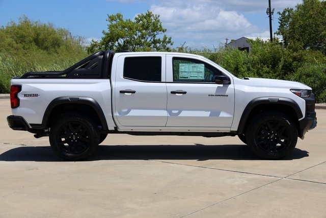 2025 Chevrolet Colorado Trail Boss White at Classic Chevrolet Galveston