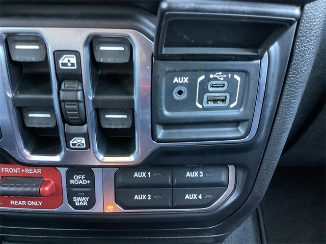 Used Car 2021 Jeep Gladiator  Rubicon For Sale Under $35,000 In San Antonio, Texas