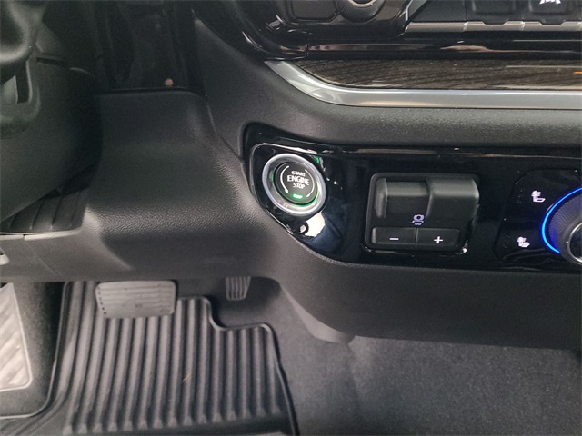 2025 – Chevrolet – Silverado 1500