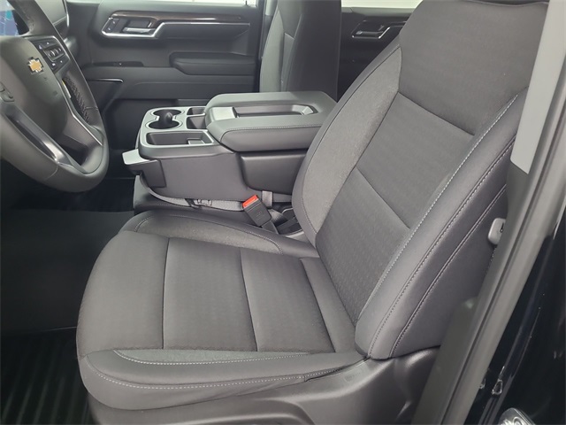 2025 – Chevrolet – Silverado 1500