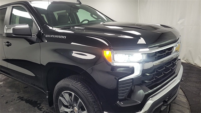 2025 – Chevrolet – Silverado 1500