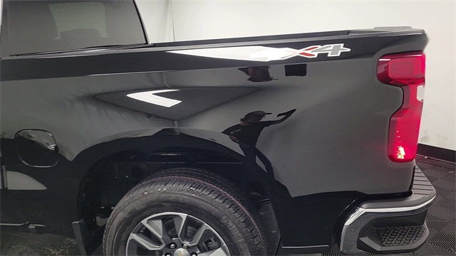 2025 – Chevrolet – Silverado 1500