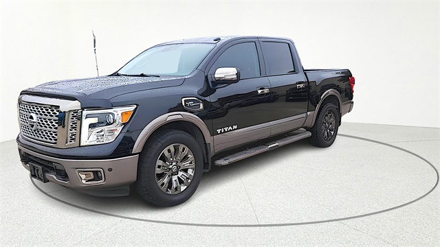 2017 Nissan Titan