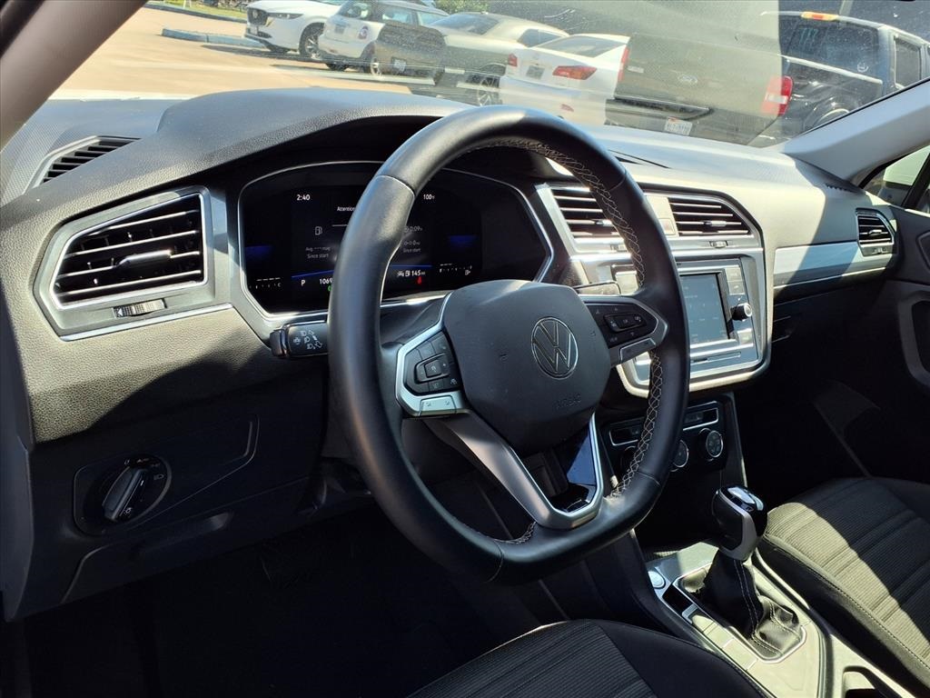 2023 Volkswagen Tiguan 2.0T S White at Autostrade