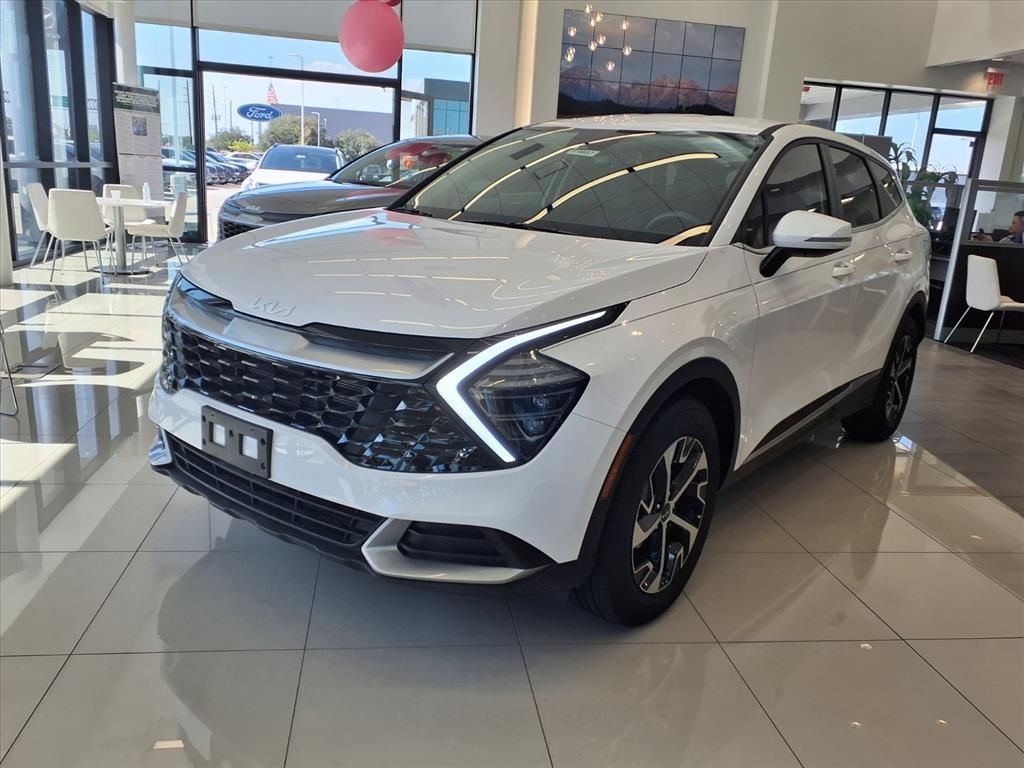 2025 Kia Sportage EX - 1