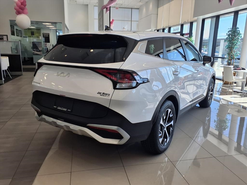 2025 Kia Sportage EX - 3