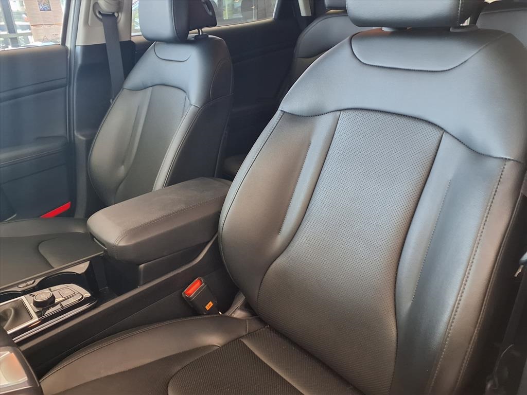 2025 Kia Sportage EX - 6