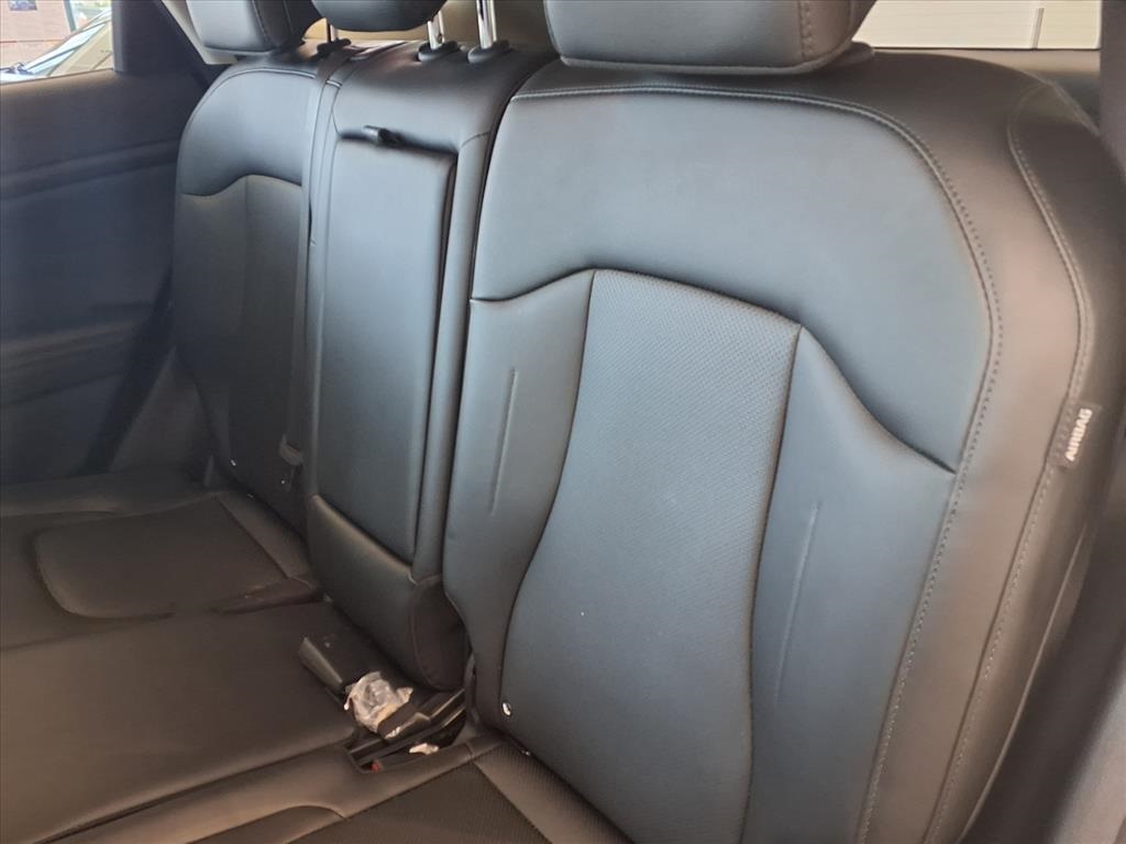 2025 Kia Sportage EX - 8