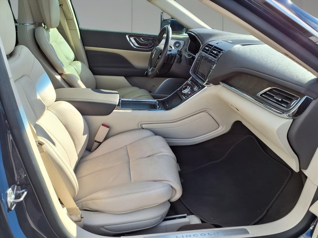 2020 Lincoln Continental Reserve Blue at DeMontrond Ford