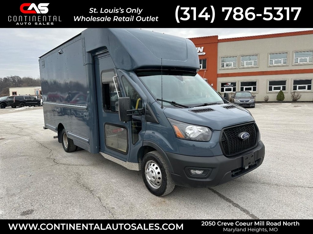 2022 Ford Transit Chassis 350 HD 9950 GVWR 178 DRW RWD